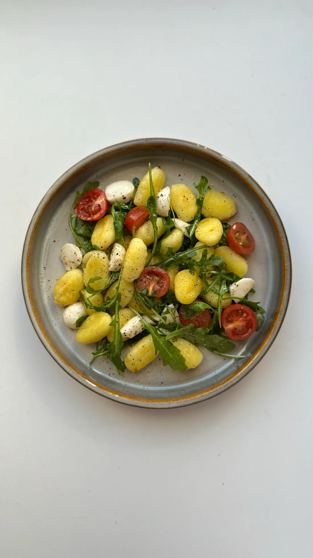 Foto de Ensalada caprese con gnocchi