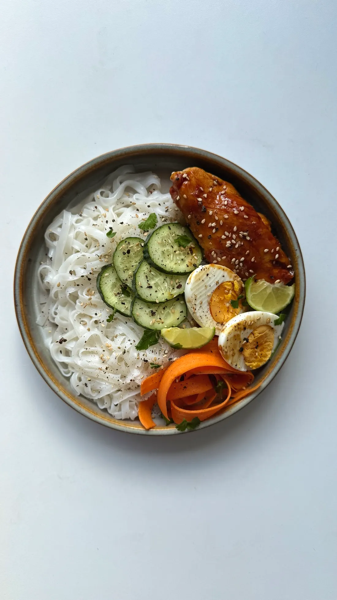 Foto de Fideos con pollo teriyaki