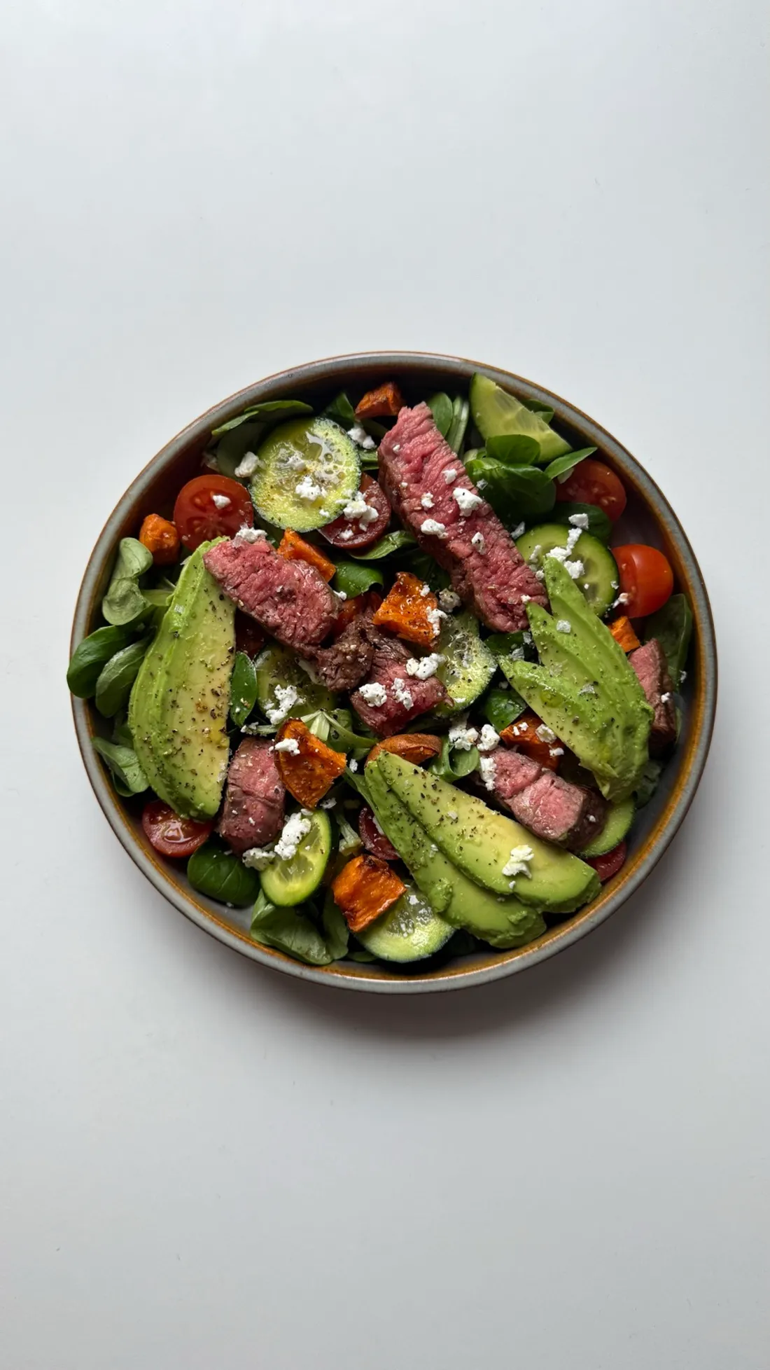 Foto de Ternera con ensalada